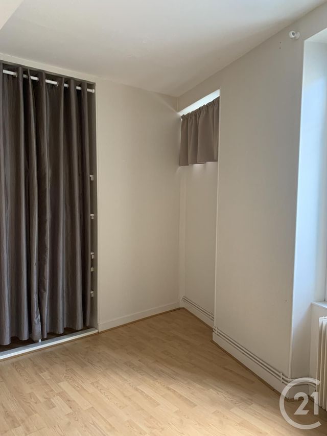 Appartement Autre &agrave; louer - 2 pi&egrave;ces - 39 m2 - Montlucon - 03 - AUVERGNE