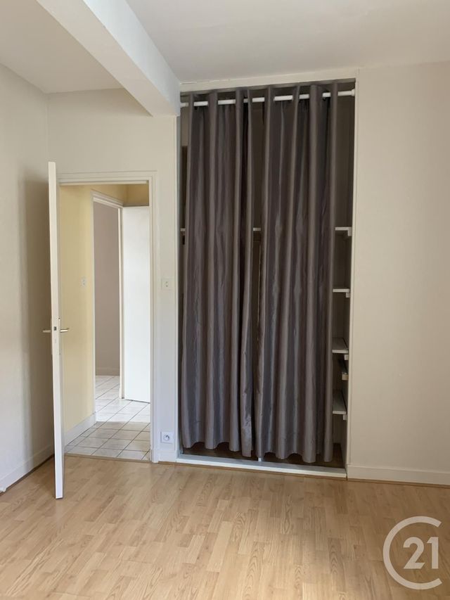 Appartement Autre &agrave; louer - 2 pi&egrave;ces - 39 m2 - Montlucon - 03 - AUVERGNE
