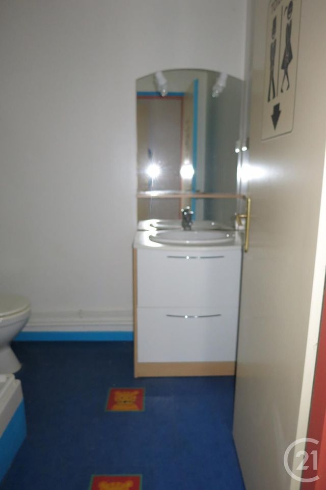 Appartement Studio &agrave; louer - 1 pi&egrave;ce - 30 m2 - Evaux Les Bains - 23 - LIMOUSIN