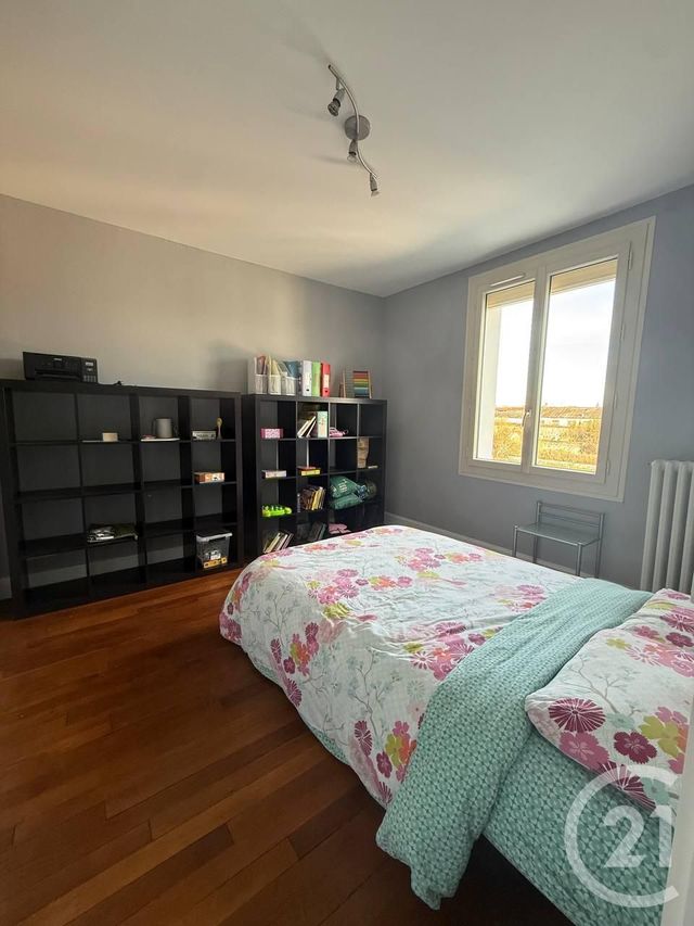 Maison &agrave; louer - 5 pi&egrave;ces - 90 m2 - Montlucon - 03 - AUVERGNE