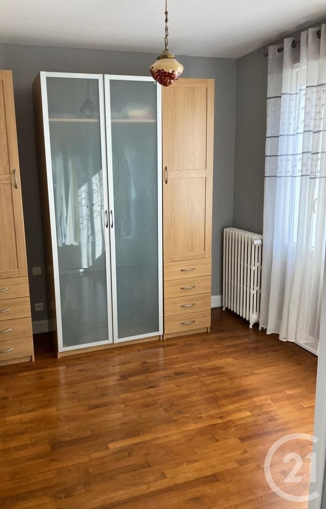 Maison &agrave; louer - 5 pi&egrave;ces - 90 m2 - Montlucon - 03 - AUVERGNE