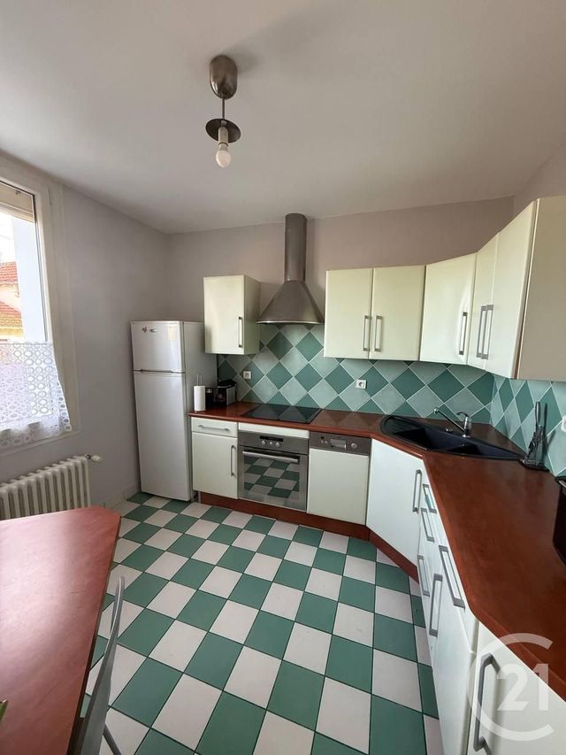 Maison &agrave; louer - 5 pi&egrave;ces - 90 m2 - Montlucon - 03 - AUVERGNE