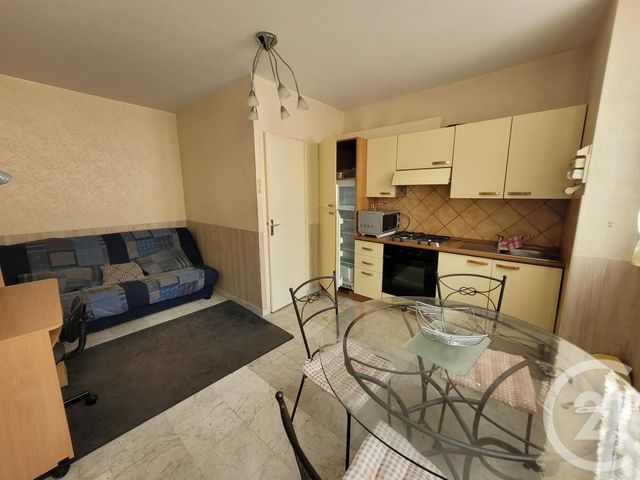 Appartement Studio &agrave; louer - 1 pi&egrave;ce - 17,50 m2 - Montlucon - 03 - AUVERGNE