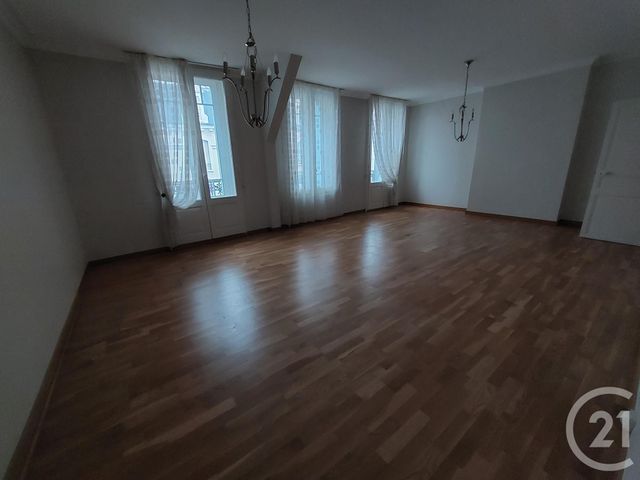 Appartement F4 &agrave; vendre - 4 pi&egrave;ces - 121,84 m2 - Montlucon - 03 - AUVERGNE