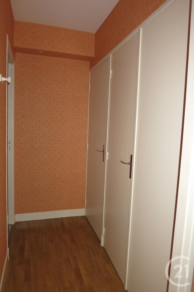 Appartement F1 &agrave; vendre - 1 pi&egrave;ce - 30,21 m2 - Montlucon - 03 - AUVERGNE