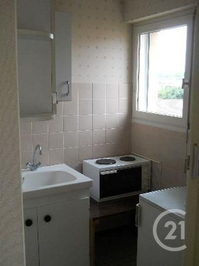 Appartement F1 &agrave; vendre - 1 pi&egrave;ce - 30,21 m2 - Montlucon - 03 - AUVERGNE