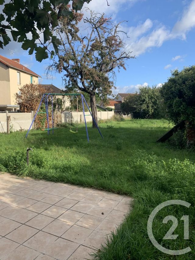 Maison &agrave; louer - 6 pi&egrave;ces - 130 m2 - Montlucon - 03 - AUVERGNE