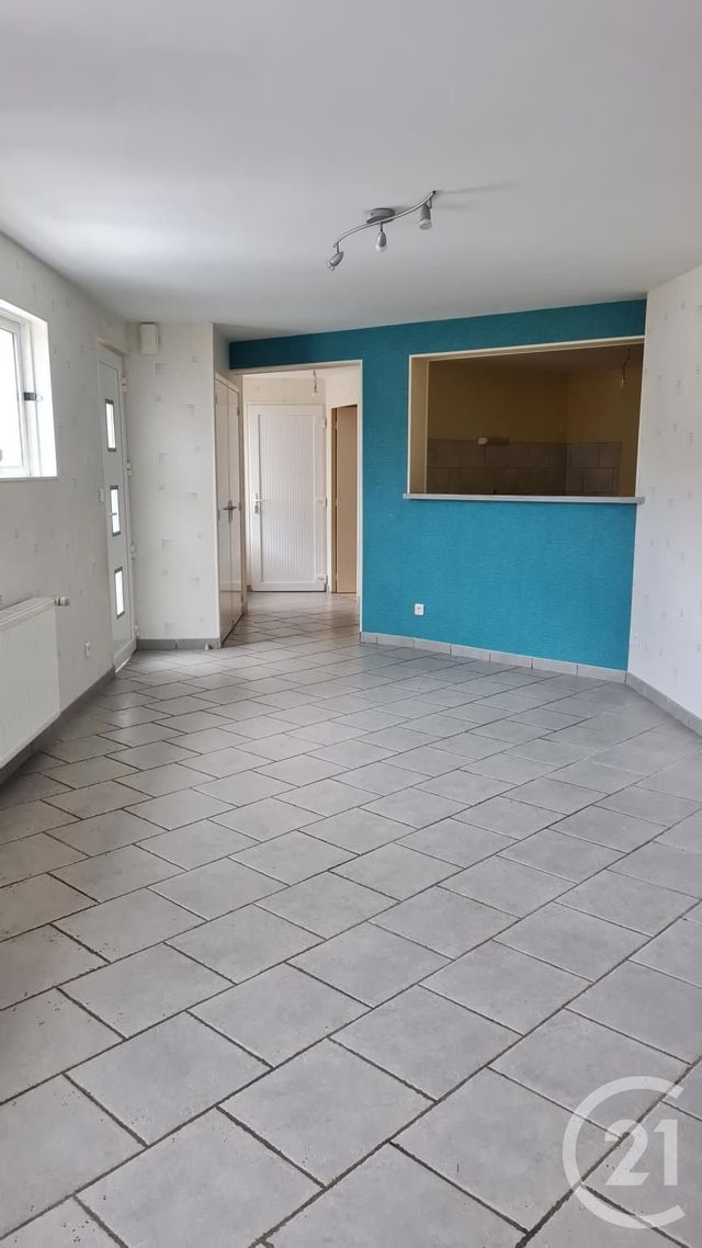 Maison &agrave; louer - 4 pi&egrave;ces - 91,36 m2 - Desertines - 03 - AUVERGNE