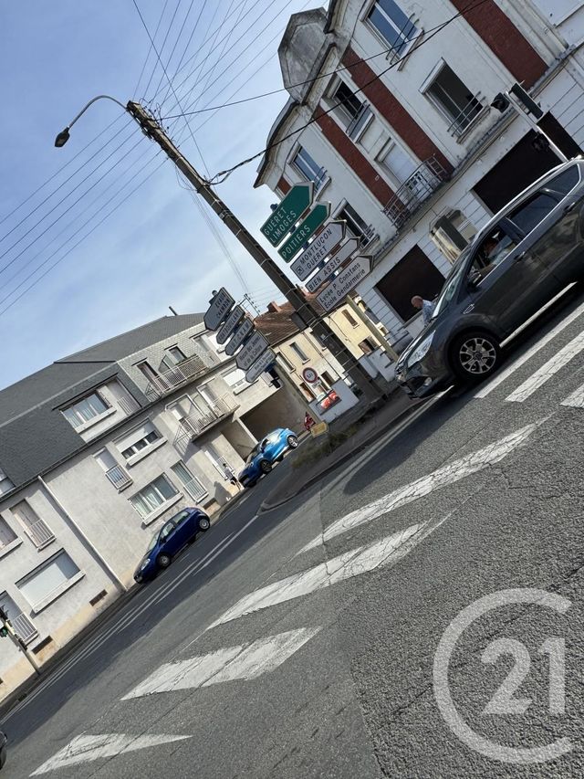 Appartement Autre &agrave; louer - 3 pi&egrave;ces - 137,92 m2 - Montlucon - 03 - AUVERGNE