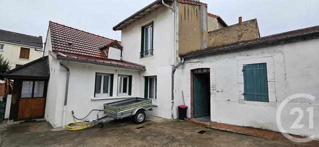 Maison 3 pièces 67 m² · à Montluçon · 66,5 m² · 99 000 €