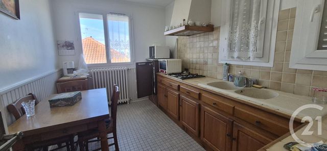 Maison &agrave; vendre - 3 pi&egrave;ces - 100 m2 - Montlucon - 03 - AUVERGNE