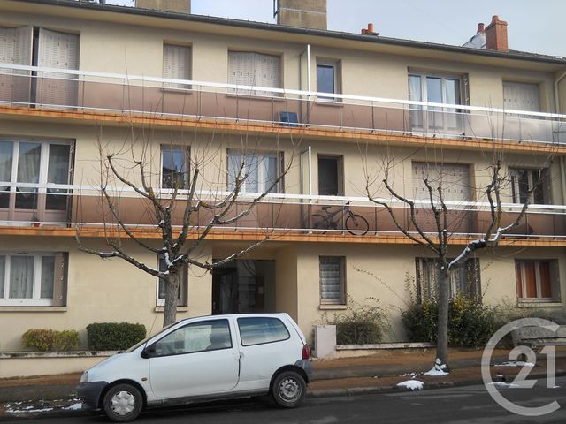 Appartement F2 &agrave; louer - 2 pi&egrave;ces - 40 m2 - Commentry - 03 - AUVERGNE