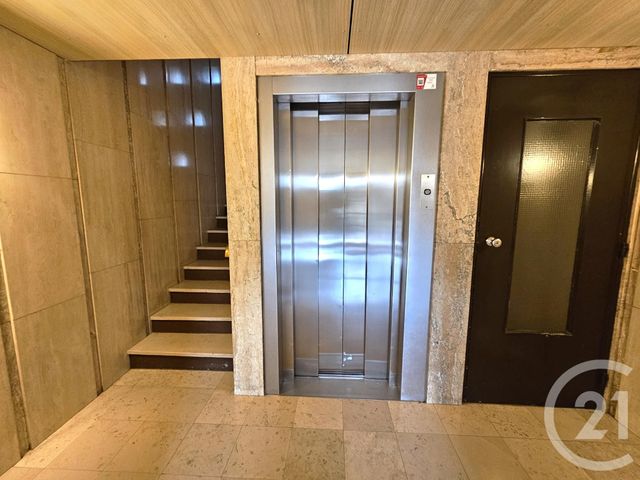 Appartement F4 à vendre - 4 pièces - 91,25 m2 - Montigny Les Metz - 57 - LORRAINE