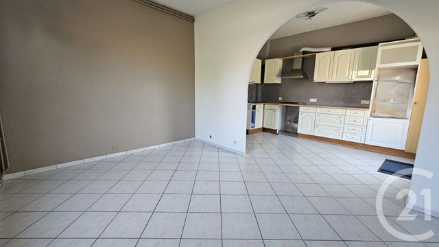 Maison &agrave; vendre - 5 pi&egrave;ces - 65,76 m2 - Moulins Les Metz - 57 - LORRAINE