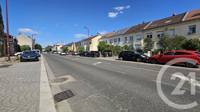 Maison &agrave; vendre - 5 pi&egrave;ces - 65,76 m2 - Moulins Les Metz - 57 - LORRAINE