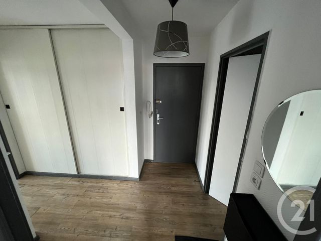 Appartement &agrave; louer - 2 pi&egrave;ces - 55,22 m2 - Metz - 57 - LORRAINE