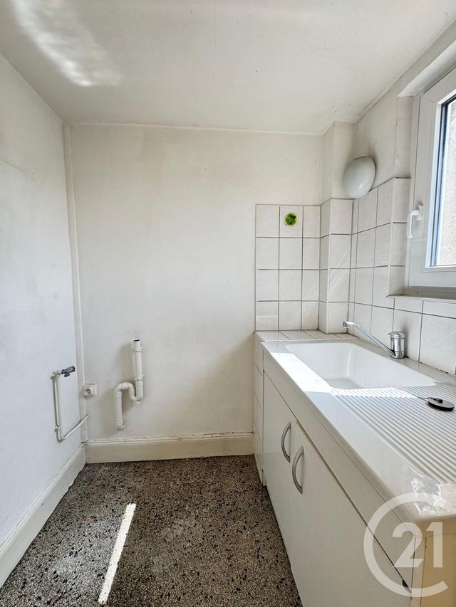 Appartement F3 à louer - 3 pièces - 96,94 m2 - Thionville - 57 - LORRAINE
