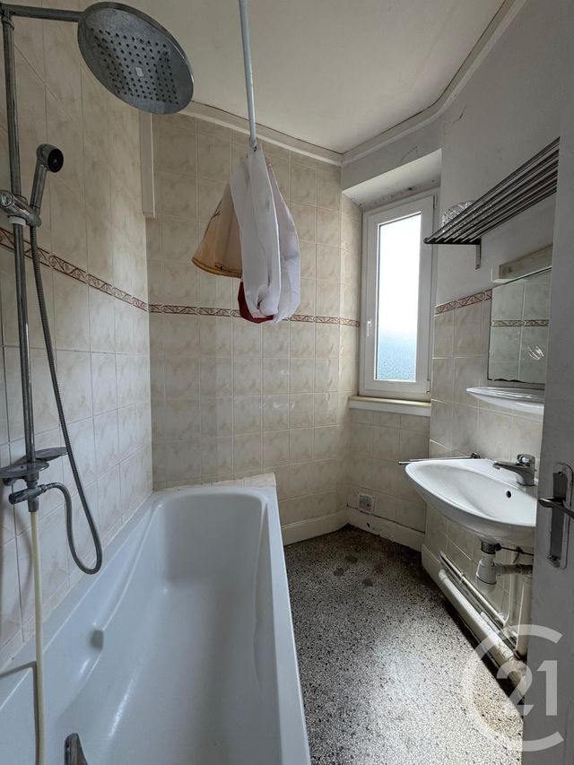 Appartement F3 à louer - 3 pièces - 96,94 m2 - Thionville - 57 - LORRAINE