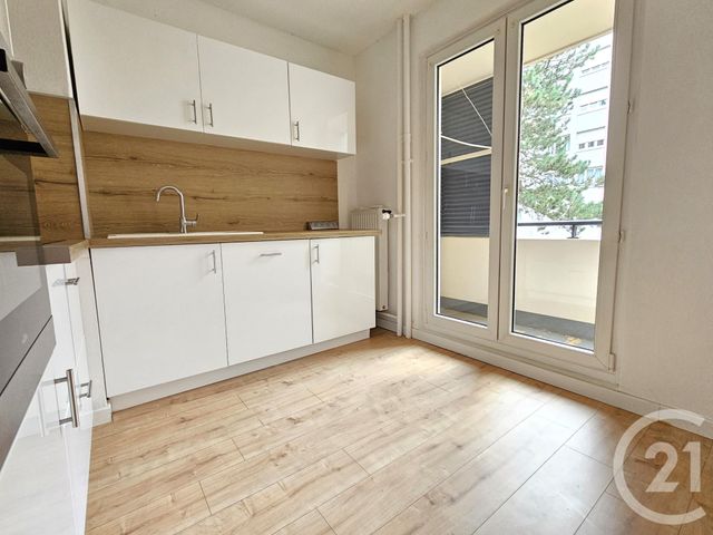Appartement F5 à vendre - 5 pièces - 90,34 m2 - Moulins Les Metz - 57 - LORRAINE