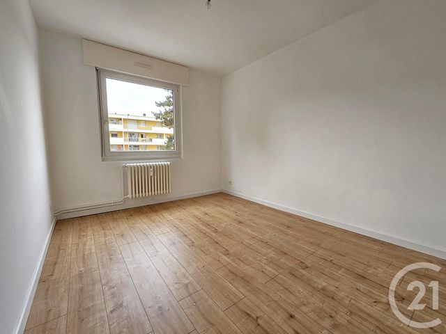 Appartement F5 à vendre - 5 pièces - 90,34 m2 - Moulins Les Metz - 57 - LORRAINE