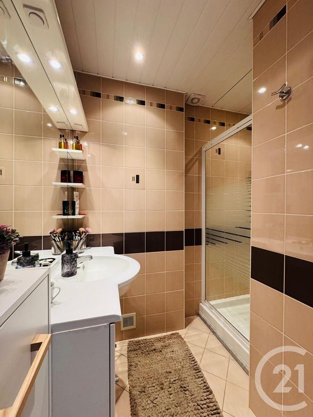 Appartement F3 à louer - 3 pièces - 59,65 m2 - Le Ban St Martin - 57 - LORRAINE