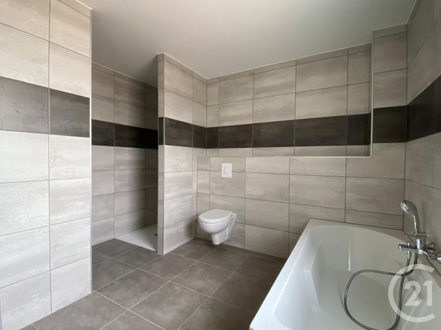 Maison à louer - 5 pièces - 101,10 m2 - Longeville Les St Avold - 57 - LORRAINE