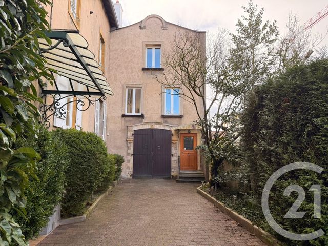 Maison &agrave; louer - 6 pi&egrave;ces - 167,73 m2 - Le Ban St Martin - 57 - LORRAINE