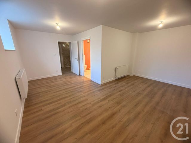 Maison &agrave; louer - 6 pi&egrave;ces - 167,73 m2 - Le Ban St Martin - 57 - LORRAINE