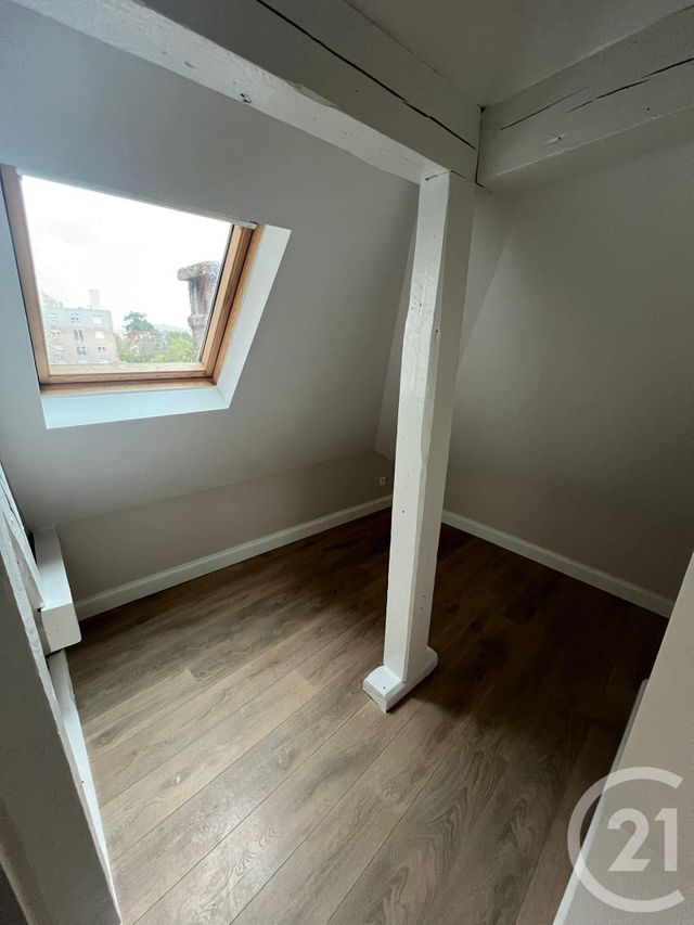 Appartement T2 à louer - 2 pièces - 67,11 m2 - Metz - 57 - LORRAINE