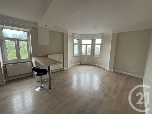 Appartement T2 à louer - 2 pièces - 67,11 m2 - Metz - 57 - LORRAINE