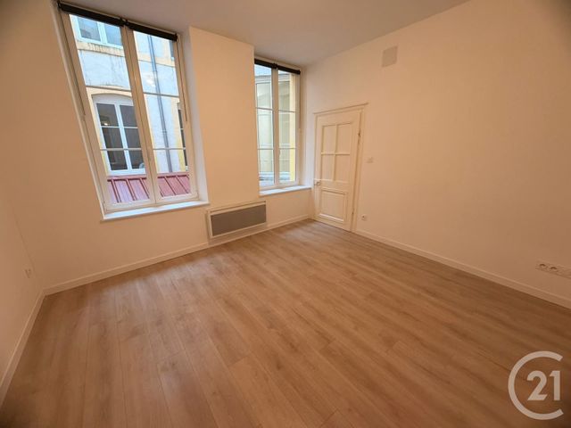 Appartement F1 &agrave; louer - 1 pi&egrave;ce - 33,62 m2 - Metz - 57 - LORRAINE