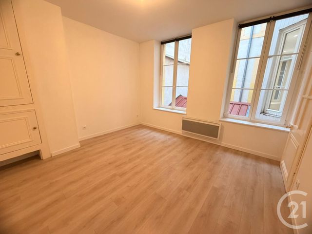 Appartement F1 &agrave; louer - 1 pi&egrave;ce - 33,62 m2 - Metz - 57 - LORRAINE