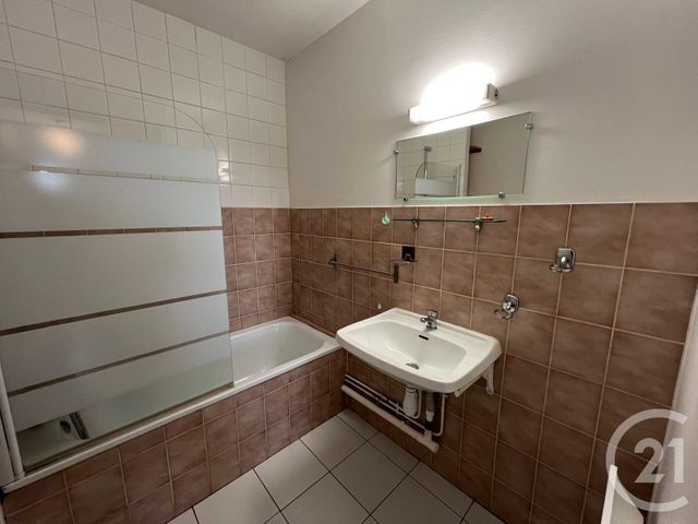 Appartement &agrave; louer - 2 pi&egrave;ces - 40,33 m2 - Longeville Les Metz - 57 - LORRAINE
