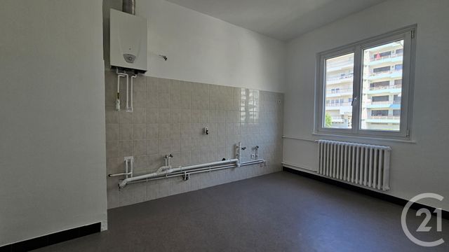 Appartement F5 &agrave; vendre - 5 pi&egrave;ces - 80,59 m2 - Metz - 57 - LORRAINE