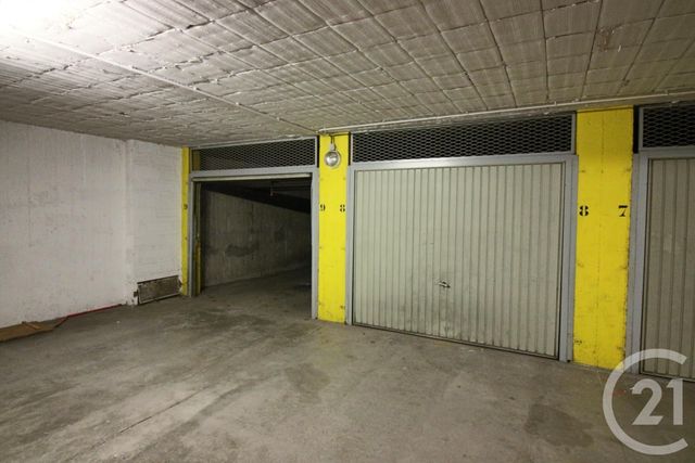 Parking &agrave; louer - 14 m2 - Metz - 57 - LORRAINE