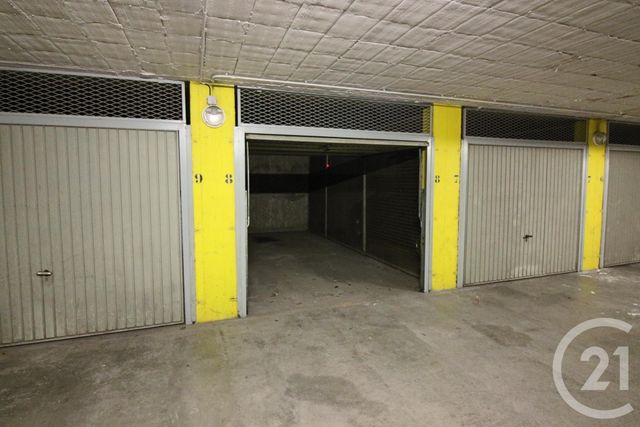 Parking &agrave; louer - 14 m2 - Metz - 57 - LORRAINE
