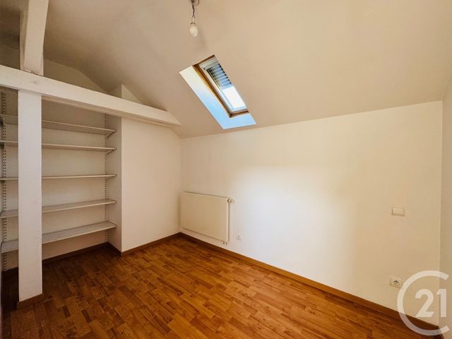 Appartement F5 &agrave; louer - 5 pi&egrave;ces - 98,50 m2 - Metz - 57 - LORRAINE