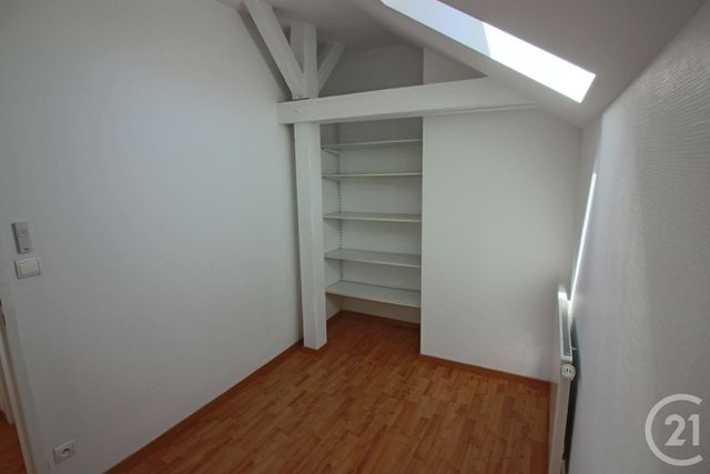 Appartement F5 &agrave; louer - 5 pi&egrave;ces - 98,50 m2 - Metz - 57 - LORRAINE