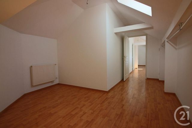 Appartement F5 &agrave; louer - 5 pi&egrave;ces - 98,50 m2 - Metz - 57 - LORRAINE