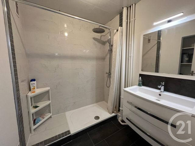 Appartement a louer metz - 2 pièce(s) - 63.9 m2 - Surfyn