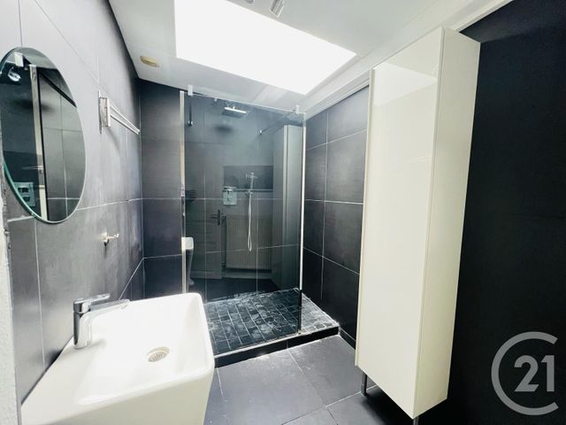 Appartement F3 &agrave; louer - 3 pi&egrave;ces - 65,50 m2 - Metz - 57 - LORRAINE