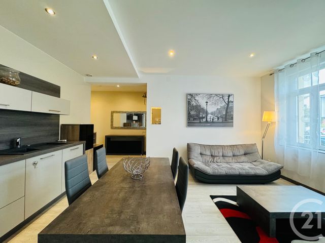 Appartement F2 &agrave; louer - 2 pi&egrave;ces - 57,37 m2 - Le Ban St Martin - 57 - LORRAINE