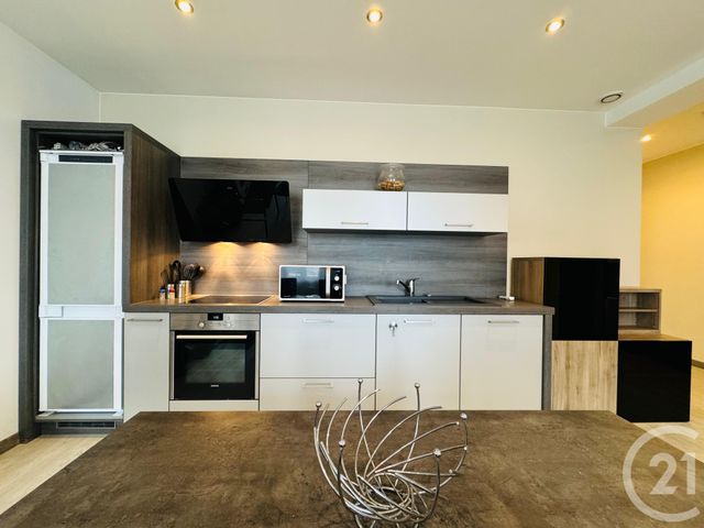 Appartement F2 &agrave; louer - 2 pi&egrave;ces - 57,37 m2 - Le Ban St Martin - 57 - LORRAINE