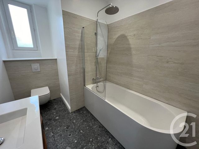 Appartement F3 &agrave; louer - 3 pi&egrave;ces - 67,50 m2 - Metz - 57 - LORRAINE