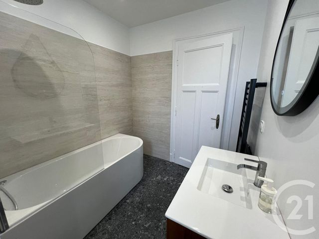 Appartement F3 &agrave; louer - 3 pi&egrave;ces - 67,50 m2 - Metz - 57 - LORRAINE