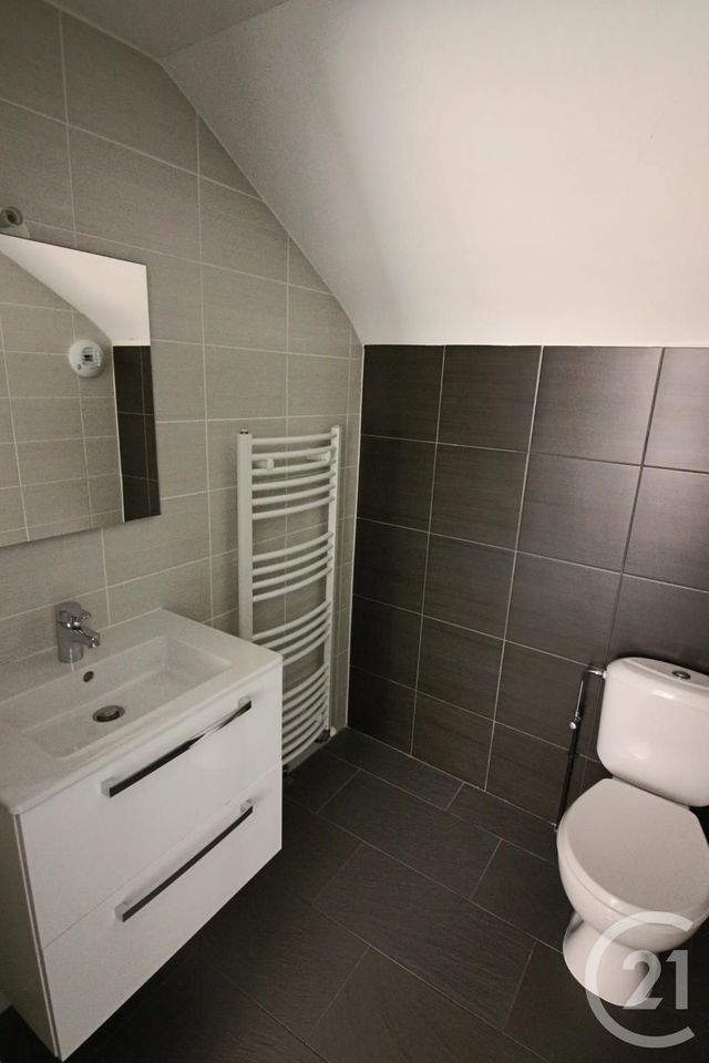 Appartement F4 &agrave; louer - 4 pi&egrave;ces - 94,49 m2 - Marly - 57 - LORRAINE