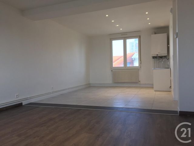 Appartement F4 &agrave; louer - 4 pi&egrave;ces - 94,49 m2 - Marly - 57 - LORRAINE
