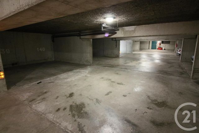Parking &agrave; louer - 15 m2 - Montigny Les Metz - 57 - LORRAINE