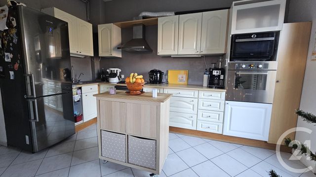 Appartement F5 &agrave; vendre - 5 pi&egrave;ces - 65,76 m2 - Moulins Les Metz - 57 - LORRAINE