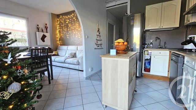 Appartement F5 &agrave; vendre - 5 pi&egrave;ces - 65,76 m2 - Moulins Les Metz - 57 - LORRAINE